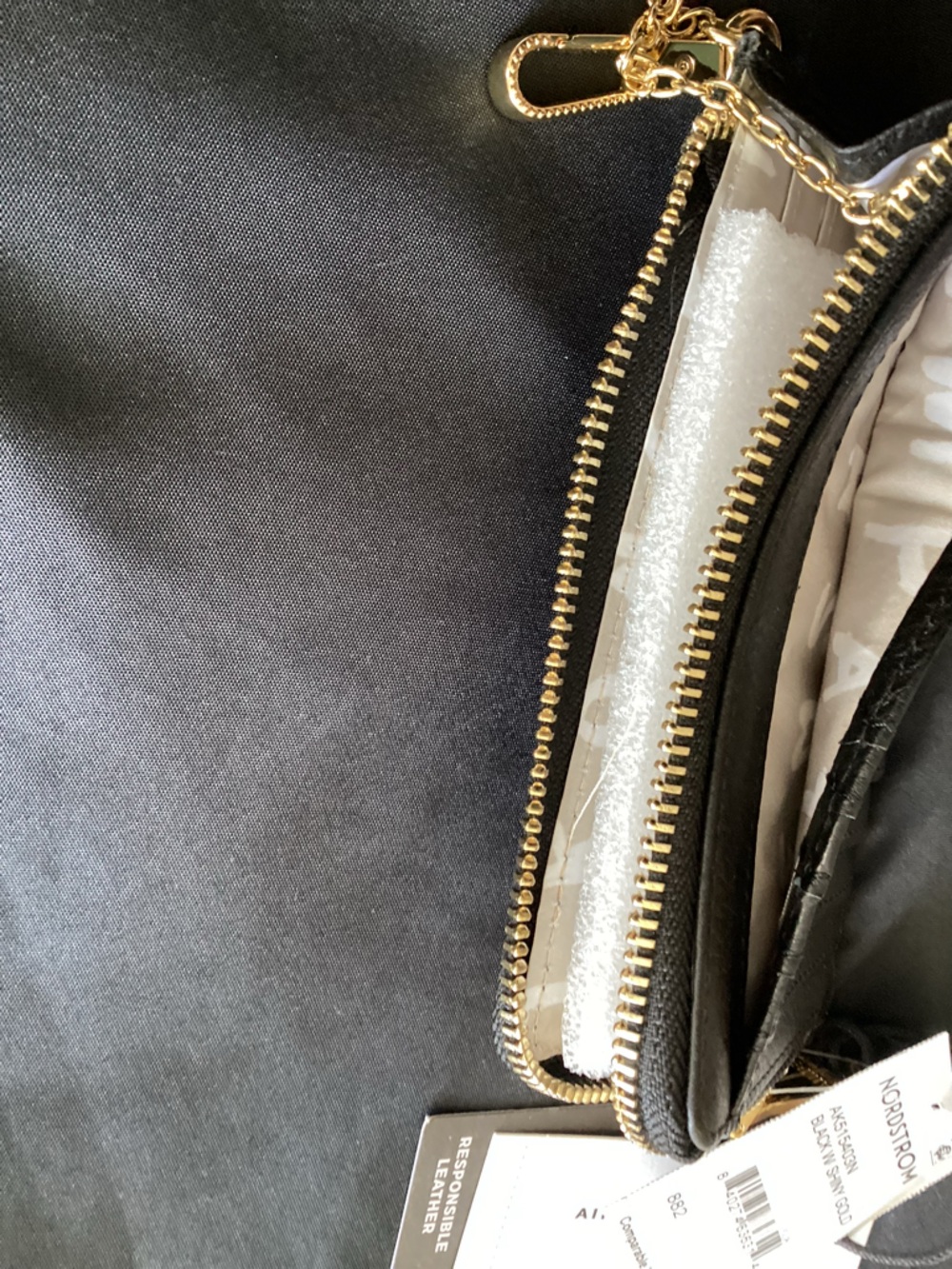 Aimee Kestenberg Black Pebbled Leather Zip Card Case with Gold Hardware - Picture 6 of 12